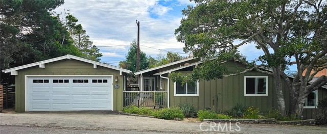 Detail Gallery Image 1 of 26 For 1825 Benson Ave, Cambria,  CA 93428 - 3 Beds | 2/1 Baths