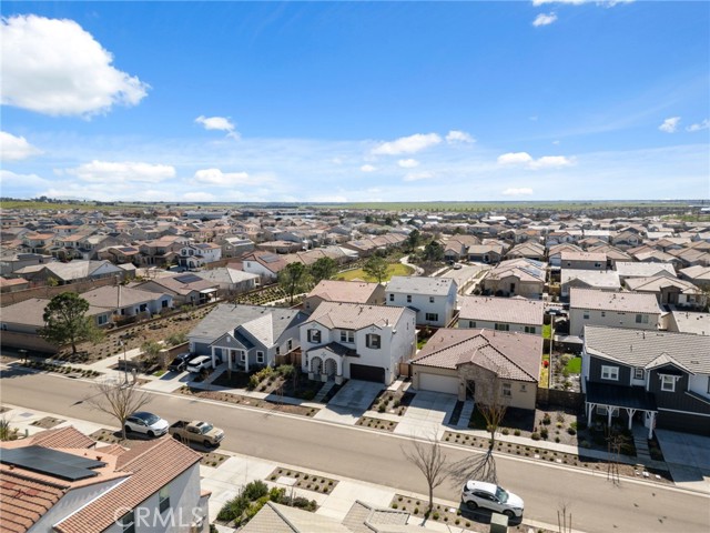 Detail Gallery Image 45 of 59 For 588 Overstone Ave, Madera,  CA 93636 - 5 Beds | 2/1 Baths