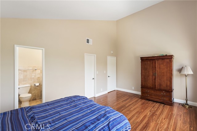 3751 Prestwick Drive, Los Angeles CA: https://media.crmls.org/medias/cc3270fd-4330-46b0-886f-46ca7f76cab9.jpg