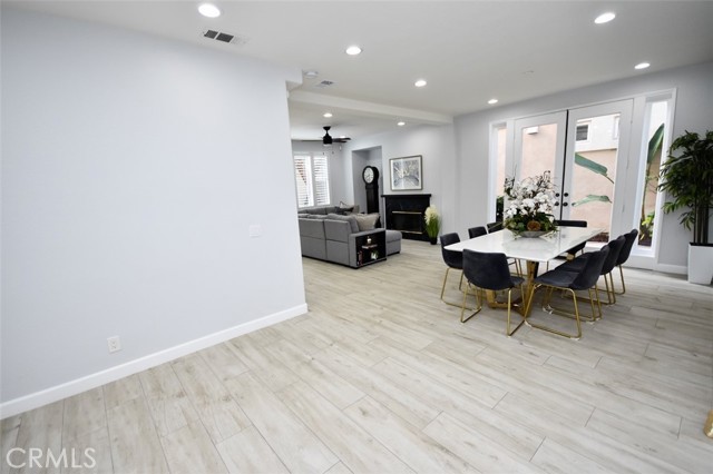 Detail Gallery Image 32 of 51 For 26 Santa Catalina Aisle, Irvine,  CA 92606 - 4 Beds | 2/1 Baths