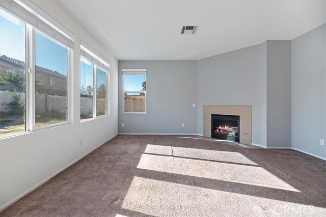 13223 Concord Drive, Victorville CA: https://media.crmls.org/medias/cc329d32-dbed-4e6a-b9bd-b930531ceb3d.jpg