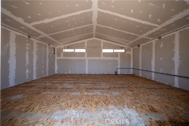 7122 Aster Road, Oak Hills CA: https://media.crmls.org/medias/cc33561a-76b8-4900-8a80-89811b15102a.jpg