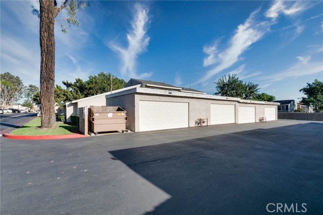 Detail Gallery Image 20 of 23 For 1329 N Elderberry Ave, Ontario,  CA 91762 - 2 Beds | 1/1 Baths