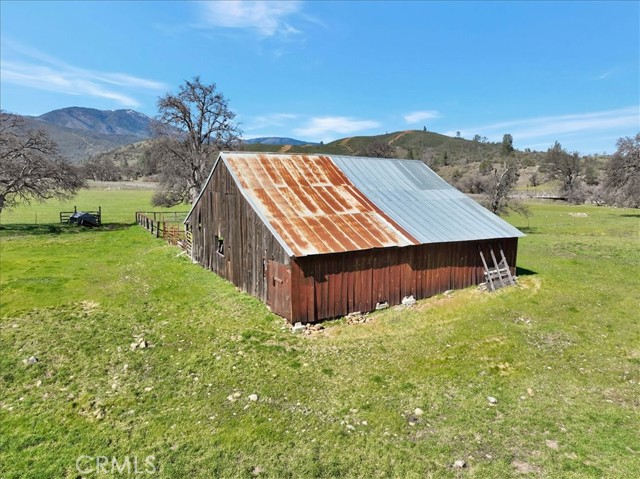 Detail Gallery Image 61 of 73 For 480 County Road 306, Elk Creek,  CA 95939 - 2 Beds | 1 Baths