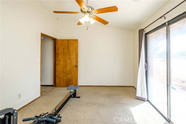 21186 Standing Rock Avenue, Apple Valley CA: https://media.crmls.org/medias/cc349b13-b62f-40c0-aa71-ce13c5898d94.jpg