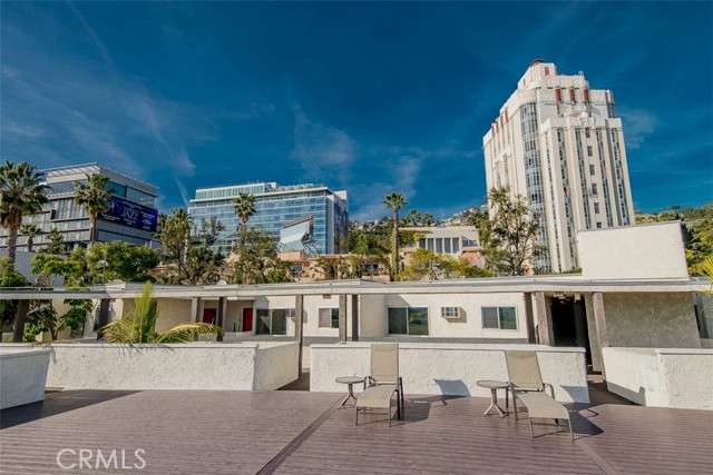 Detail Gallery Image 25 of 36 For 8400 De Longpre Ave #215,  West Hollywood,  CA 90069 - 2 Beds | 2 Baths