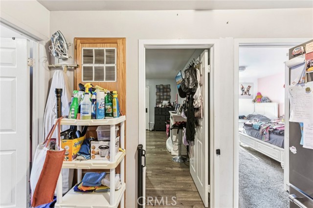 Detail Gallery Image 18 of 38 For 342 W 56th, Los Angeles,  CA 90037 - 8 Beds | 4 Baths