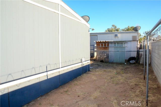 Detail Gallery Image 10 of 43 For 11420 Lee Ave, Adelanto,  CA 92301 - 3 Beds | 2 Baths