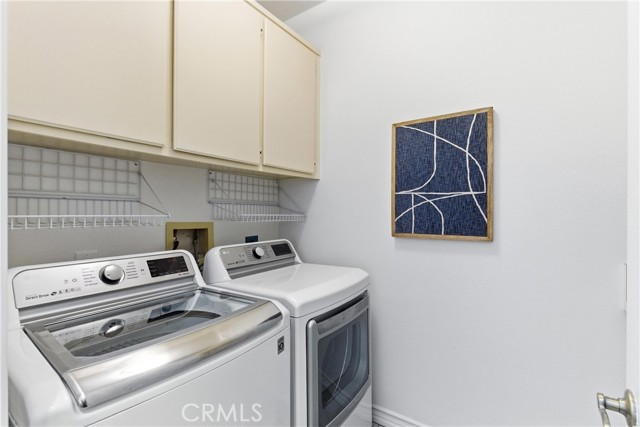 Image 40 of 53 For 24345 La Homa