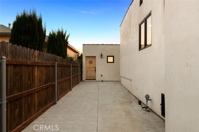 Detail Gallery Image 33 of 37 For 6652 Hough St, Los Angeles,  CA 90042 - 3 Beds | 3 Baths