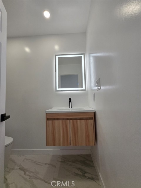 Detail Gallery Image 22 of 26 For 1113 Mohawk, Topanga,  CA 90290 - 3 Beds | 3 Baths