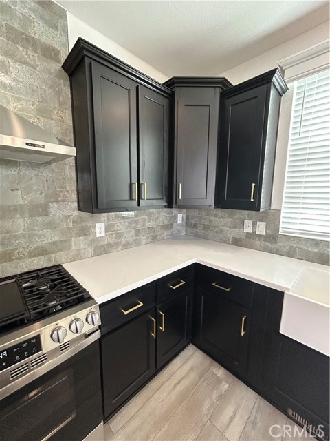 plenty counter space