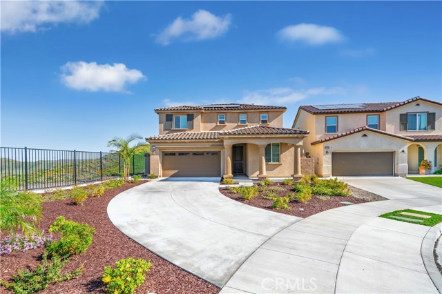 Detail Gallery Image 2 of 44 For 23798 Solaris Ct, Corona,  CA 92883 - 4 Beds | 3 Baths