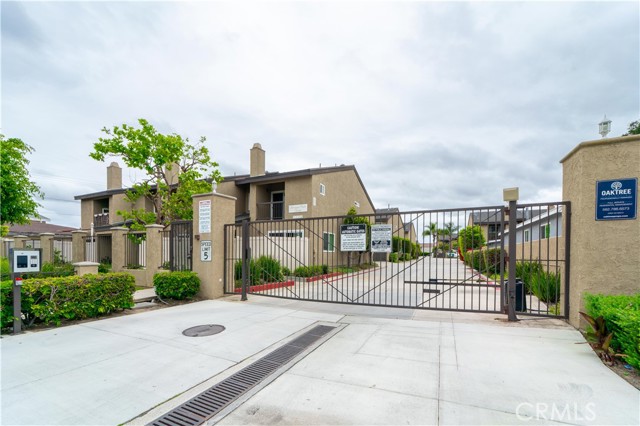 Detail Gallery Image 31 of 36 For 1126 W 228th St #31,  Torrance,  CA 90502 - 3 Beds | 3 Baths