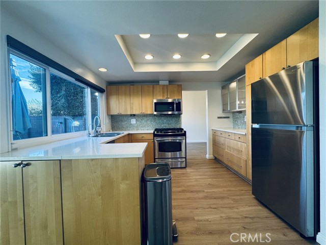 Detail Gallery Image 6 of 27 For 14762 Foxcroft Rd, Tustin,  CA 92780 - 4 Beds | 2 Baths