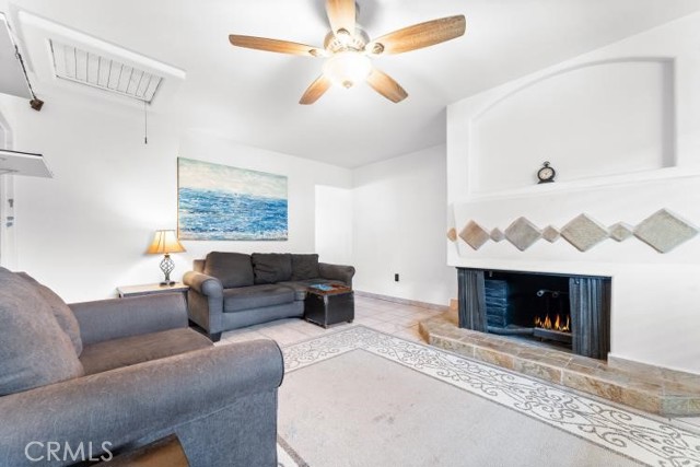 Details for 1800 E Heim Ave  2, Orange, CA 92865
