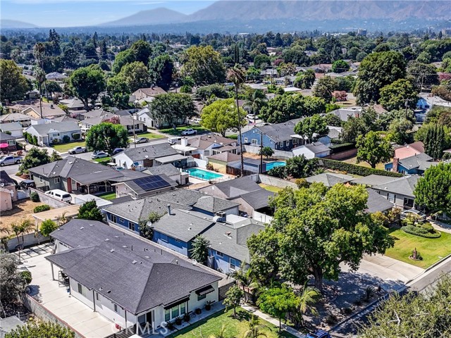 2451 Graydon Avenue, Monrovia CA: https://media.crmls.org/medias/cc3c4a6e-a9a4-4211-95ef-8400847ba4ec.jpg