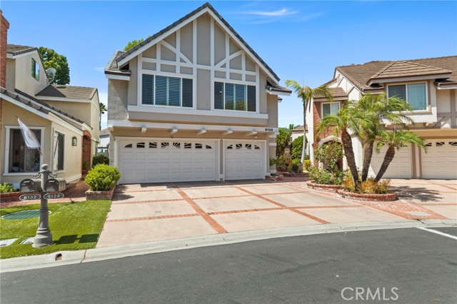 Detail Gallery Image 2 of 47 For 6128 Avalon Ct, Long Beach,  CA 90803 - 4 Beds | 3 Baths