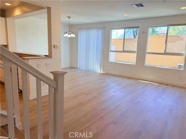 Detail Gallery Image 3 of 26 For 7161 East Ave #2,  Rancho Cucamonga,  CA 91739 - 3 Beds | 2/1 Baths