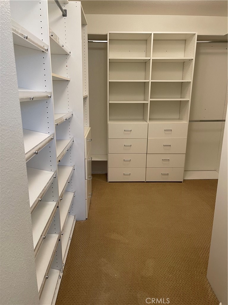 MLS #OC25216386 image #17