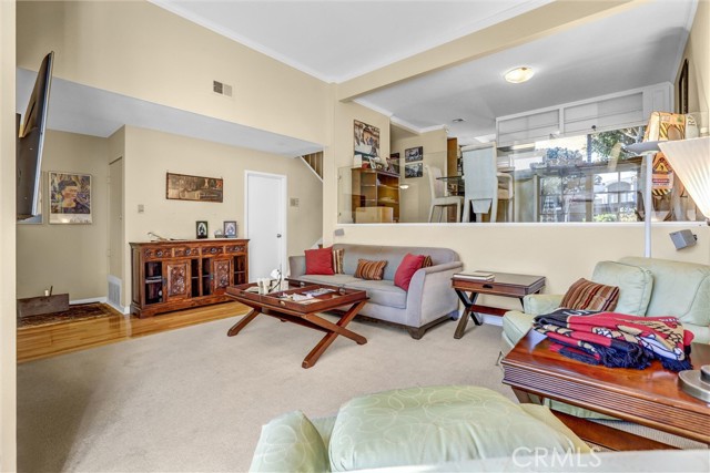 4771 La Villa Marina #L, Marina del Rey CA: https://media.crmls.org/medias/cc3ebbd2-7a30-4edc-8e0f-ada076a406c9.jpg
