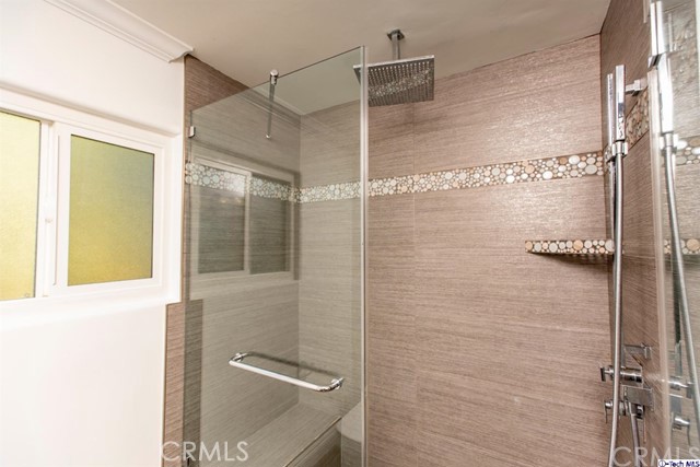 4 Bed Home for Sale in Calabasas, California