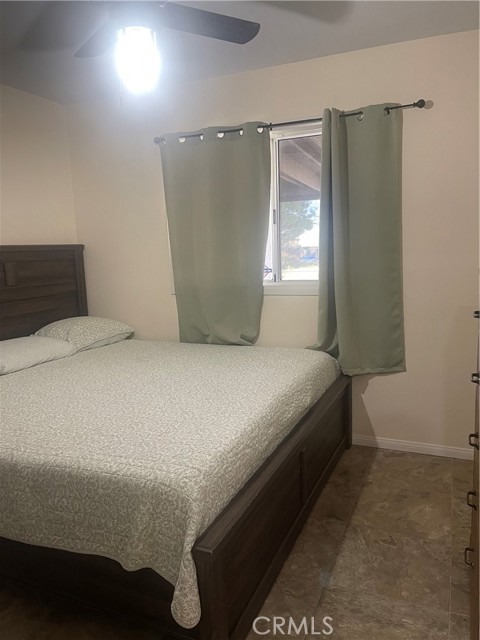 Detail Gallery Image 10 of 14 For 51973 Ida, Cabazon,  CA 92230 - 3 Beds | 2 Baths