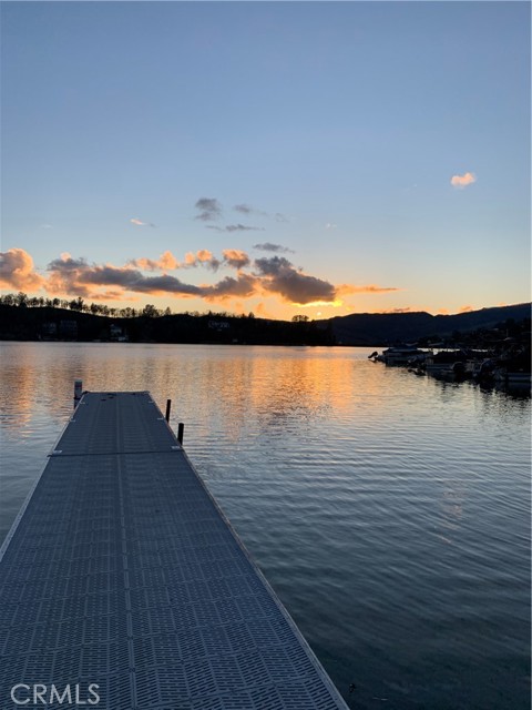 18427 Deer Hill, Hidden Valley Lake CA: https://media.crmls.org/medias/cc43b18e-a4b5-4a5e-ad6d-67ed460299f4.jpg