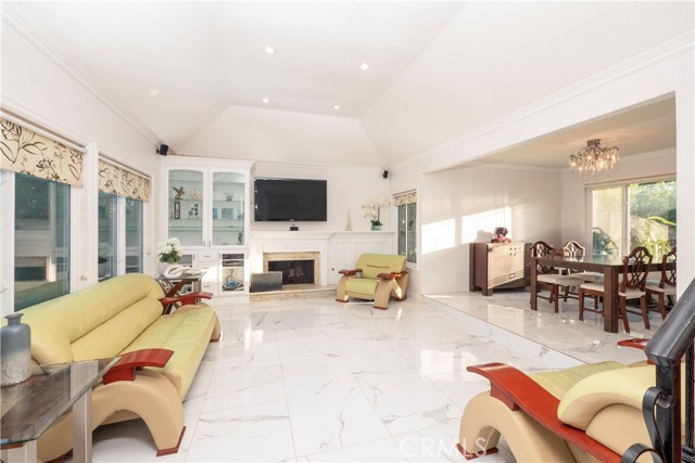 Detail Gallery Image 12 of 68 For 6028 Amethyst, Alta Loma,  CA 91737 - 5 Beds | 3 Baths