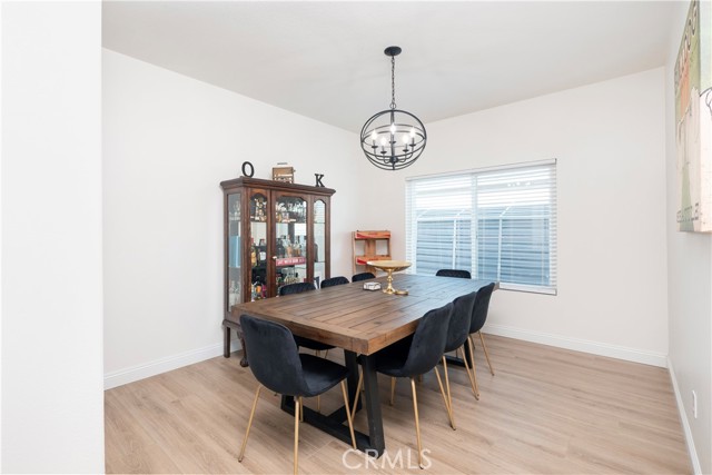 1586 W Mcwethy Street, Rialto CA: https://media.crmls.org/medias/cc44b09c-42ea-4500-b2d8-b0b95517d8d2.jpg