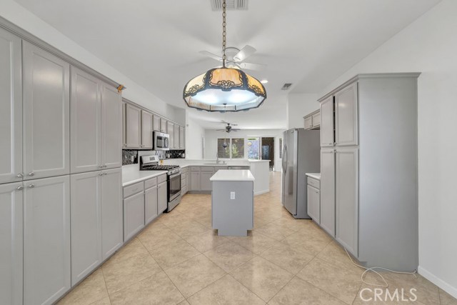 Detail Gallery Image 22 of 51 For 78385 Palm Tree Ave, Palm Desert,  CA 92211 - 2 Beds | 2 Baths