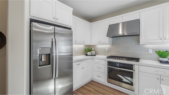 26669 Blue Hills Loop, Valencia CA: https://media.crmls.org/medias/cc45b1a9-85c8-4cc2-846b-c8fd988a6b49.jpg
