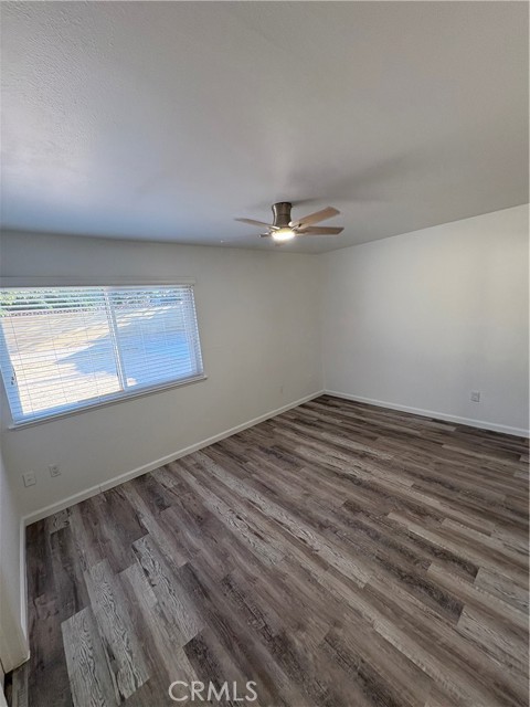 2234 W Avenue K13, Lancaster CA: https://media.crmls.org/medias/cc45b35e-6012-492d-a555-96160b798a65.jpg