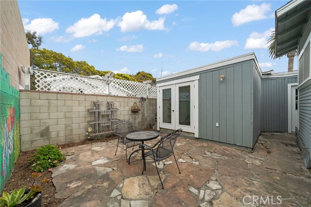 Detail Gallery Image 18 of 23 For 310 North Pacific Coast Highway, Redondo Beach,  CA 90277 - 2 Beds | 1 Baths