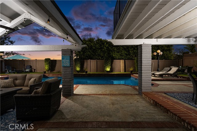 18672 Evergreen Avenue, Yorba Linda CA: https://media.crmls.org/medias/cc46adb9-846b-4d65-936f-cc9354852383.jpg