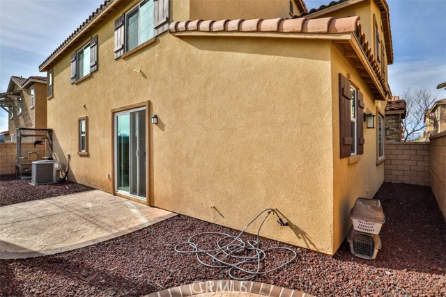 2239 Windsor Court, Perris CA: https://media.crmls.org/medias/cc4735c1-cc17-4173-aa2c-ddeb4cb61dbe.jpg