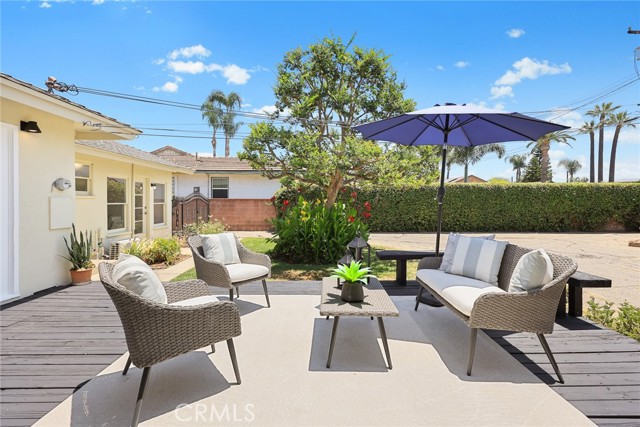 19558 E Dexter Street, Covina CA: https://media.crmls.org/medias/cc475bf4-031a-4d13-8a5a-678e6835dfc4.jpg