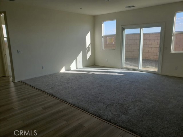 4 Bed Home for Sale in Rosamond, California