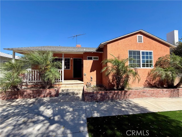 Front Image Thumbnail for CRDW26121857