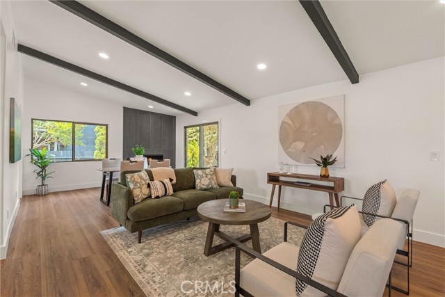 1792 Crestmont Place, Costa Mesa CA: https://media.crmls.org/medias/cc49f6b5-bd96-4ae3-8eca-e3b3796e271a.jpg