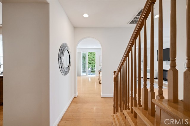 Detail Gallery Image 28 of 52 For 15 Pepper Tree Ln, Rolling Hills Estates,  CA 90274 - 3 Beds | 2/1 Baths