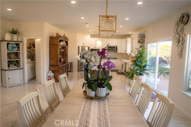 Detail Gallery Image 6 of 19 For 14464 Dove Canyon, Riverside,  CA 92503 - 4 Beds | 2/1 Baths