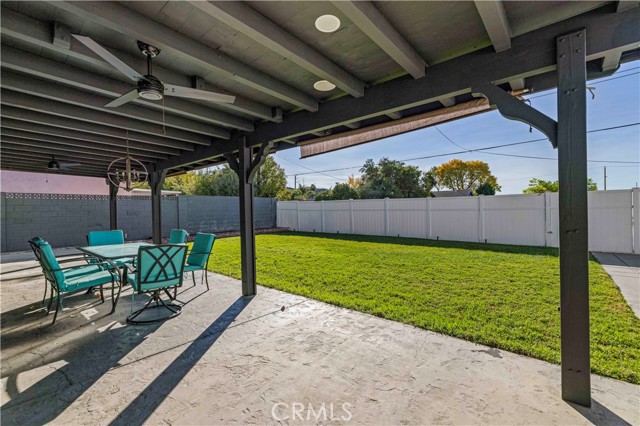 Detail Gallery Image 41 of 47 For 27933 Honeycomb Dr, Saugus,  CA 91350 - 4 Beds | 2/1 Baths