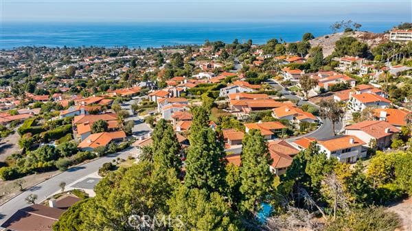 Detail Gallery Image 27 of 30 For 2564 via Sanchez, Palos Verdes Estates,  CA 90274 - 4 Beds | 2/1 Baths