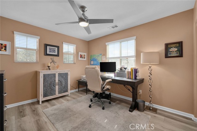 24206 Dandelion Court, Lake Elsinore CA: https://media.crmls.org/medias/cc4d9559-de2d-4c1a-8e8f-b20315087610.jpg