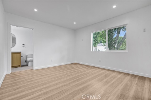 18152 Sunburst Street, Northridge CA: https://media.crmls.org/medias/cc4e69cd-289c-44d1-b02a-9b239c17da66.jpg