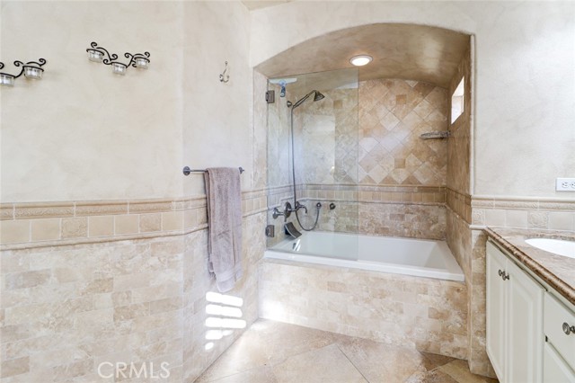 Detail Gallery Image 26 of 45 For 23 Harwick Ct, Ladera Ranch,  CA 92694 - 3 Beds | 2/1 Baths