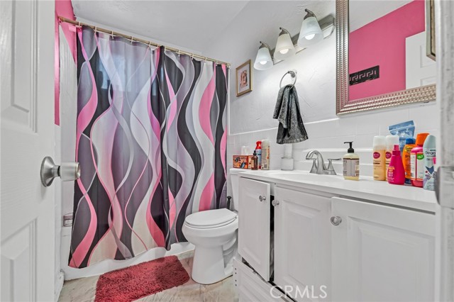 2660 Newell Street, County - Los Angeles CA: https://media.crmls.org/medias/cc4f393e-c17a-4105-af95-c7ad1320988b.jpg