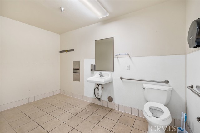2280 El Camino Real, Atascadero, California 93422, ,Commercial Lease,For Rent,2280 El Camino Real,CRNS24041537
