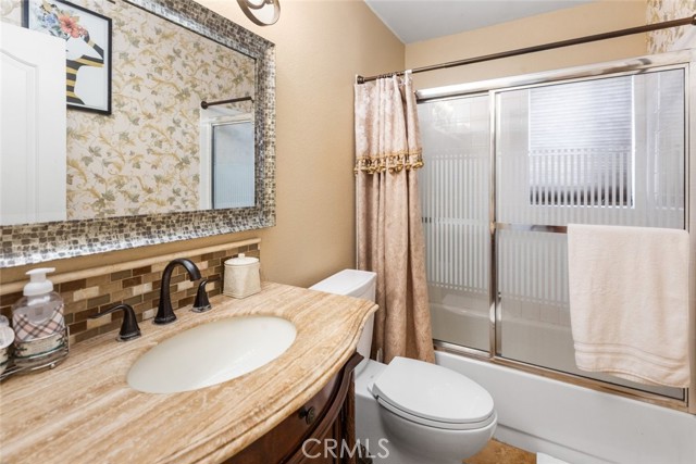 Detail Gallery Image 23 of 63 For 7237 Ojai Dr, Palmdale,  CA 93551 - 5 Beds | 3 Baths